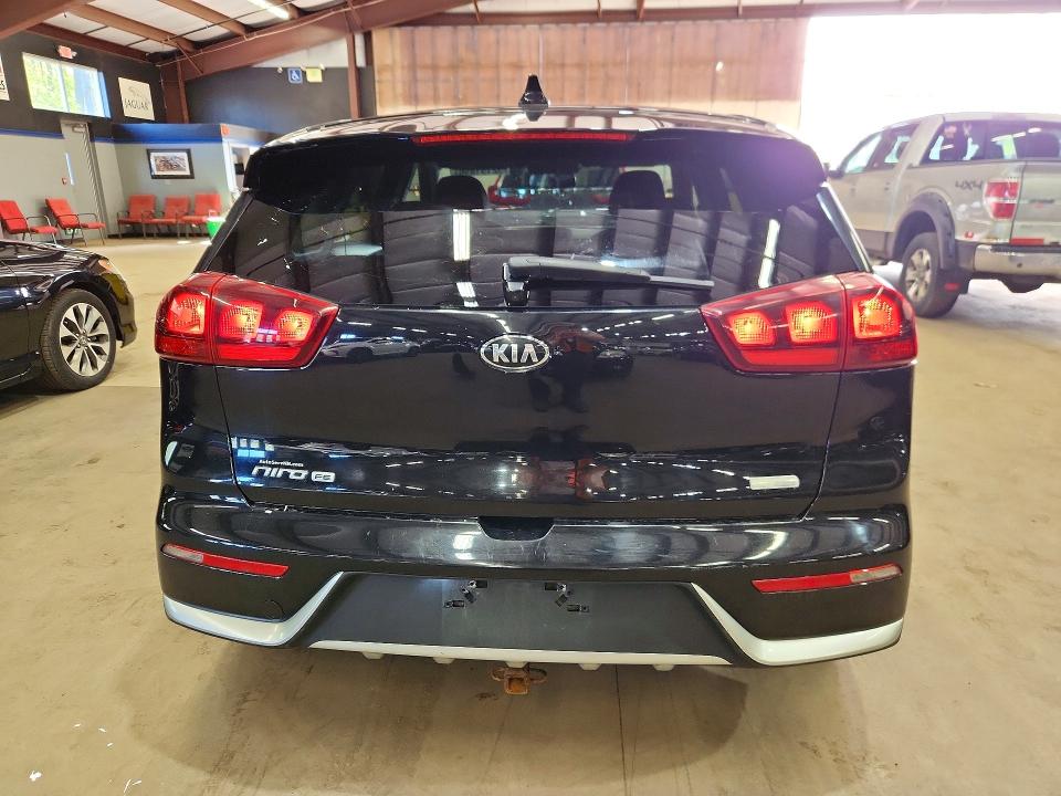 52151896 :رقم المزاد ، KNDCB3LC0J5139306 vin ، 2018 Kia Niro مزاد بيع