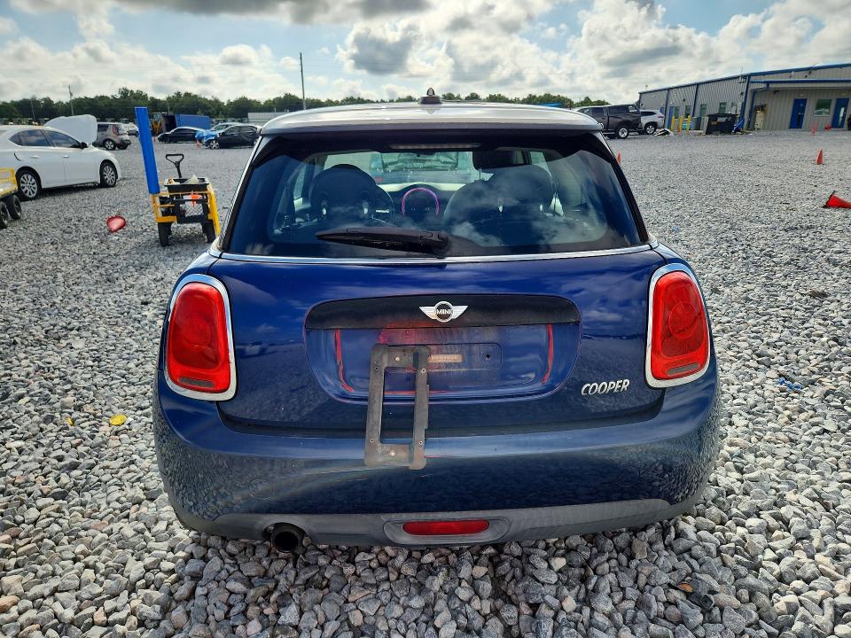 2016 Mini Cooper მანქანა იყიდება აუქციონზე, vin: WMWXP5C53G3B14646, აუქციონის ნომერი: 53625866