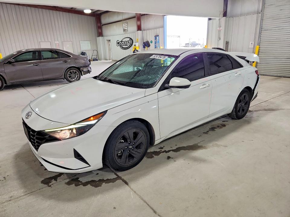 2021 Hyundai Elantra მანქანა იყიდება აუქციონზე, vin: 5NPLS4AG7MH011113, აუქციონის ნომერი: 52476476