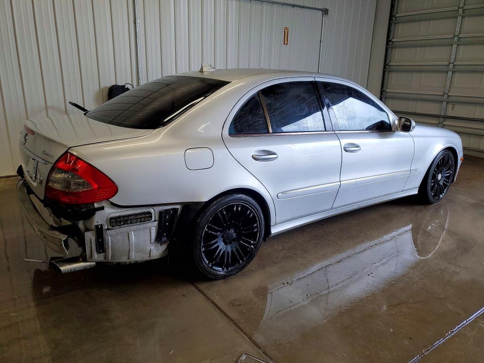 Продажа на аукционе авто 2008 Mercedes-benz E, vin: WDBUF87X18B306401, номер лота: 53331366