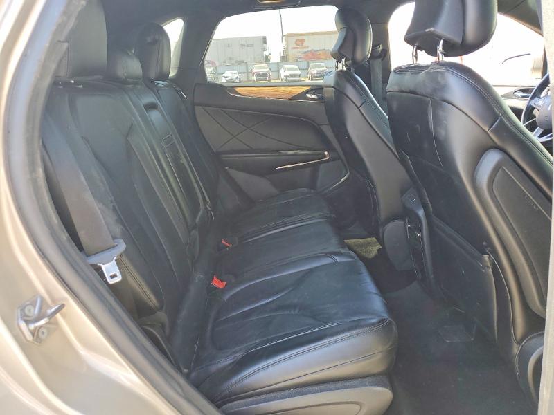 53641926 :رقم المزاد ، 5LMTJ2AH3FUJ41696 vin ، 2015 Lincoln Mkc مزاد بيع