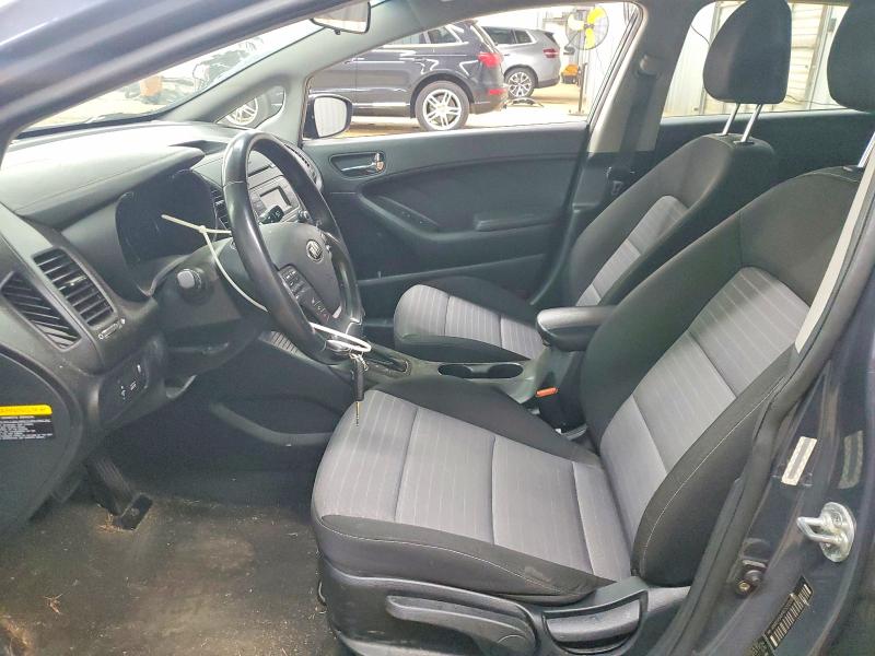 2015 Kia Forte მანქანა იყიდება აუქციონზე, vin: KNAFX5A84F5335309, აუქციონის ნომერი: 53194326