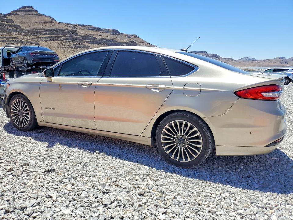 2017 Ford Fusion მანქანა იყიდება აუქციონზე, vin: 3FA6P0RU0HR105828, აუქციონის ნომერი: 54127846