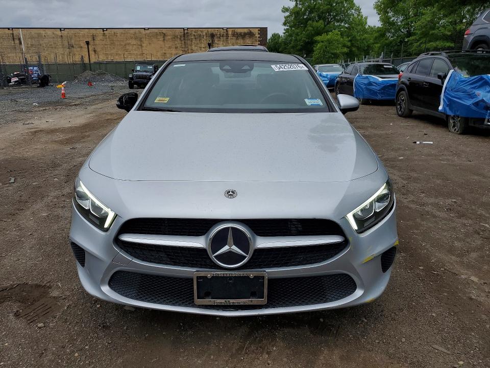 2020 Mercedes-benz A მანქანა იყიდება აუქციონზე, vin: W1K3G4FB2LJ203551, აუქციონის ნომერი: 54252076
