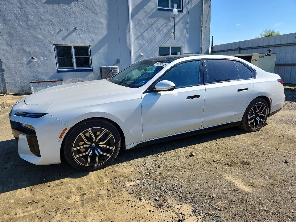 2023 Bmw 740 მანქანა იყიდება აუქციონზე, vin: WBA23EH07PCM48632, აუქციონის ნომერი: 51980076