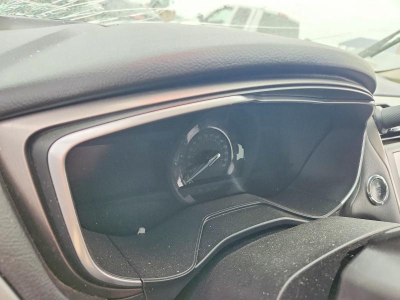 55442546 :رقم المزاد ، 3FA6P0HD2KR143473 vin ، 2019 Ford Fusion مزاد بيع