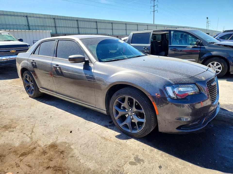 Продажа на аукционе авто 2023 Chrysler 300, vin: 2C3CCABG0PH637047, номер лота: 54355006