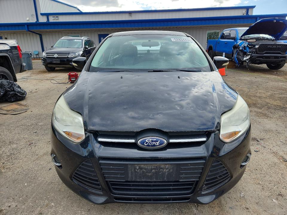 2014 Ford Focus მანქანა იყიდება აუქციონზე, vin: 1FADP3F28EL235944, აუქციონის ნომერი: 52834436