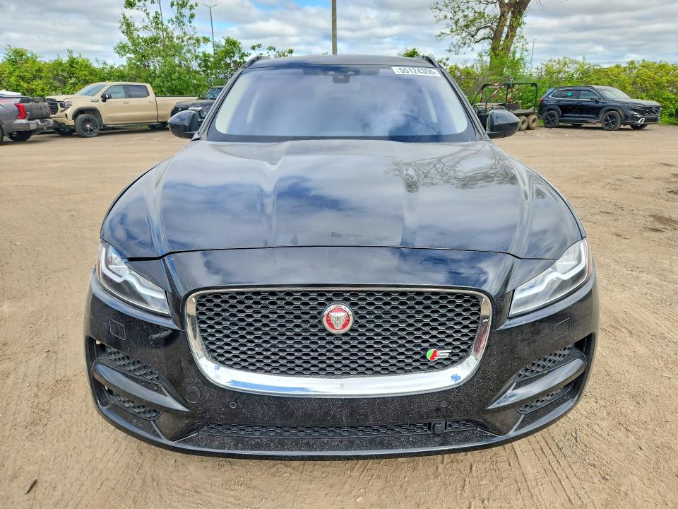 55124306 :رقم المزاد ، SADCK2BV8HA069914 vin ، 2017 Jaguar F-pace مزاد بيع