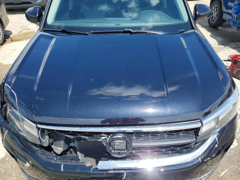 Продажа на аукционе авто 2024 Volkswagen Taos, vin: 3VVEX7B23RM128785, номер лота: 52222546