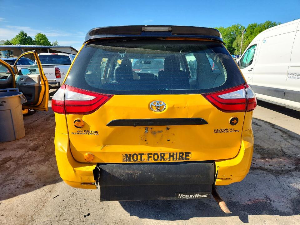 2017 Toyota Sienna მანქანა იყიდება აუქციონზე, vin: 5TDZK3DC9GS699501, აუქციონის ნომერი: 55367726