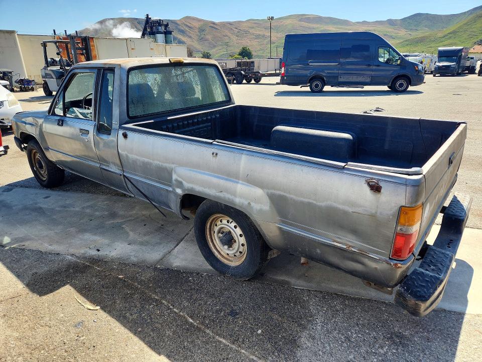 52456676 :رقم المزاد ، JT4RN70D1G0014617 vin ، 1986 Toyota Pickup مزاد بيع
