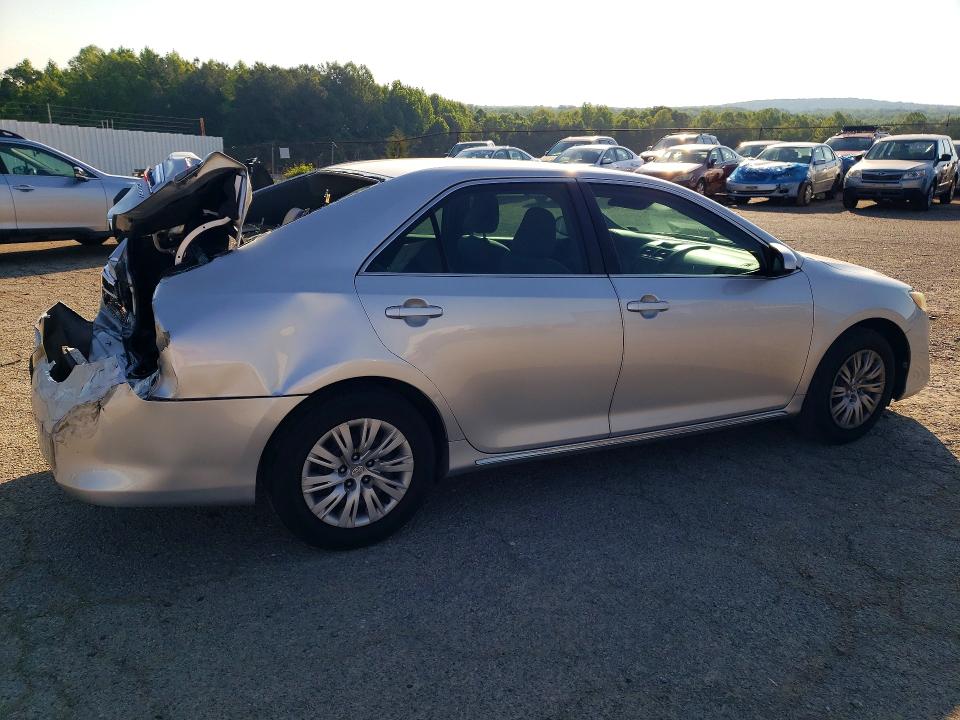 2013 Toyota Camry მანქანა იყიდება აუქციონზე, vin: 4T1BF1FK2DU713563, აუქციონის ნომერი: 53933086