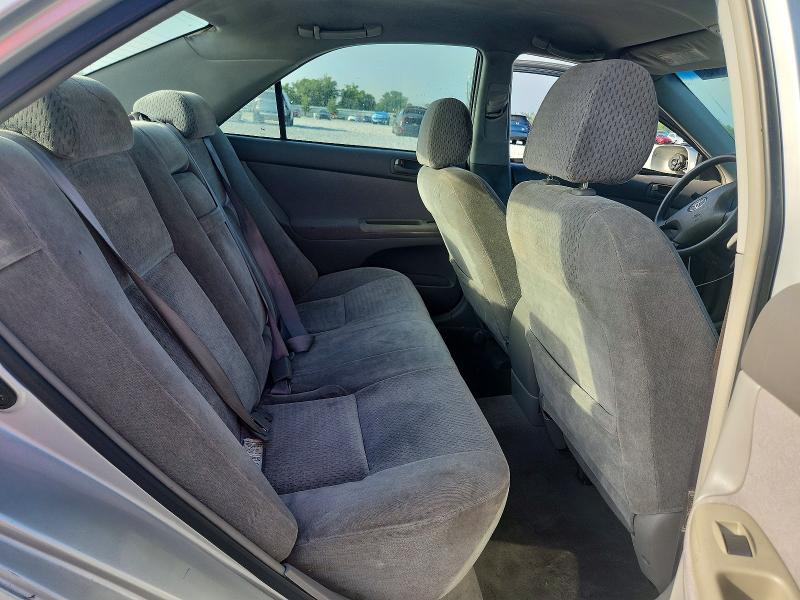 52836746 :رقم المزاد ، 4T1BE32K02U518871 vin ، 2002 Toyota Camry مزاد بيع