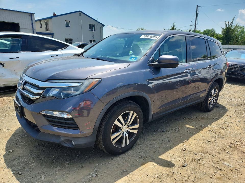 Auction sale of the 2018 Honda Pilot, vin: 5FNYF6H39JB002335, lot number: 53917696