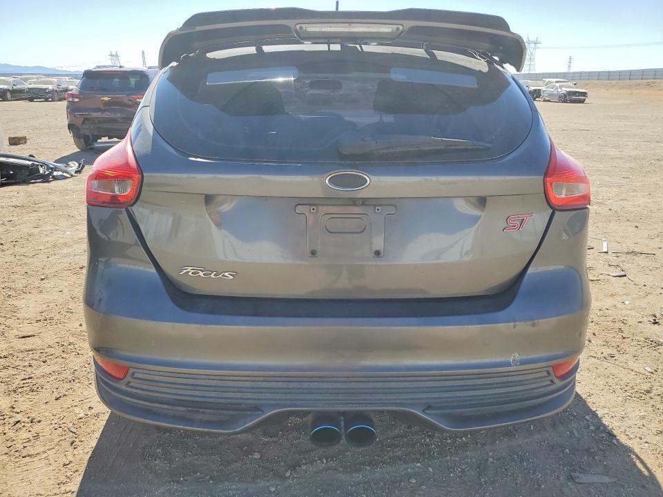 2017 Ford Focus მანქანა იყიდება აუქციონზე, vin: 1FADP3L9XHL206130, აუქციონის ნომერი: 54496356
