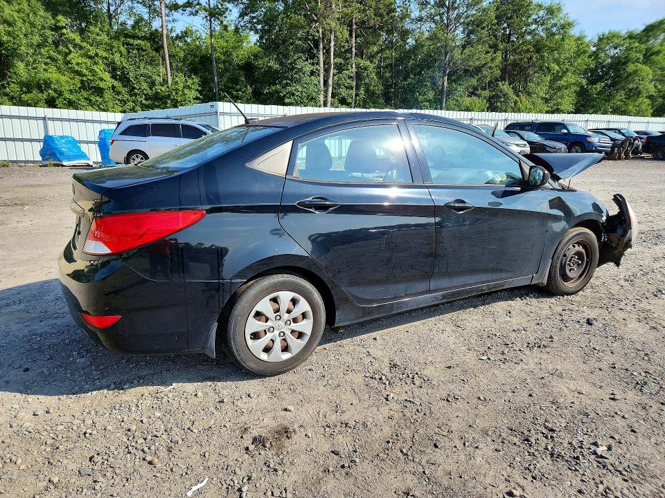 55381006 :رقم المزاد ، KMHCT4AE6HU263213 vin ، 2017 Hyundai Accent مزاد بيع