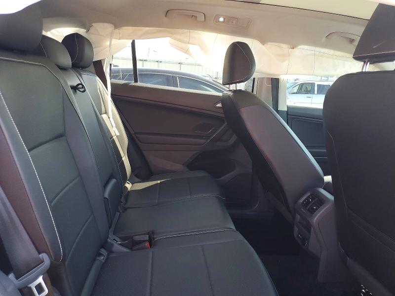 55049886 :رقم المزاد ، 3VV2B7AX5MM104821 vin ، 2021 Volkswagen Tiguan مزاد بيع