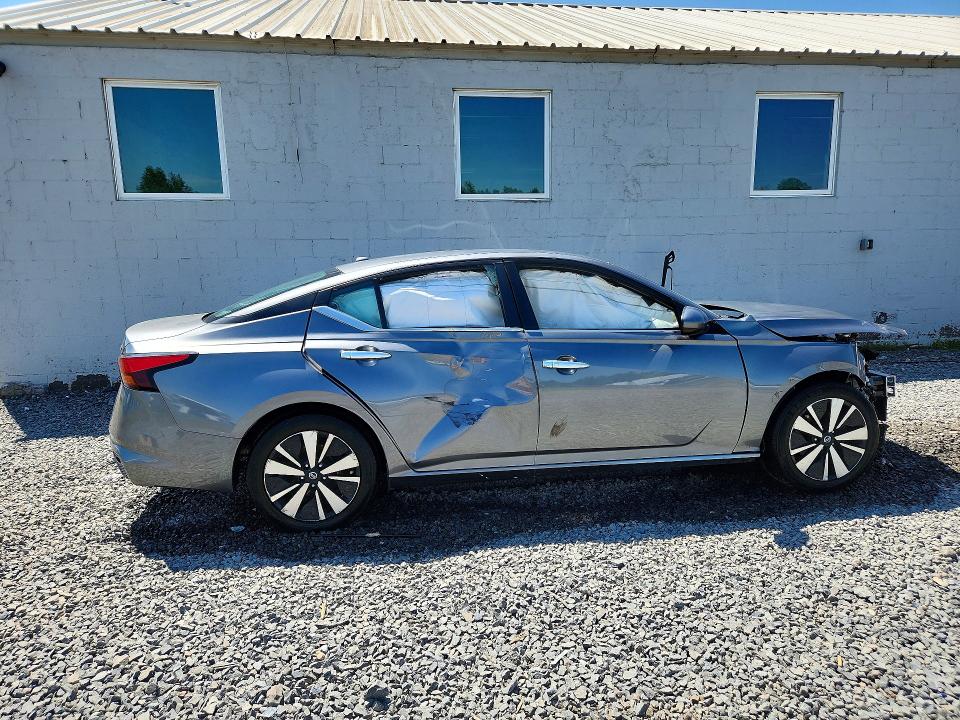 Продажа на аукционе авто 2022 Nissan Altima, vin: 1N4BL4DV1NN390331, номер лота: 54324786