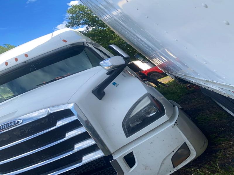 Продажа на аукционе авто 2019 Freigliner Cascadia 126, vin: 1FUJHHDR8KLKN0228, номер лота: 53288316
