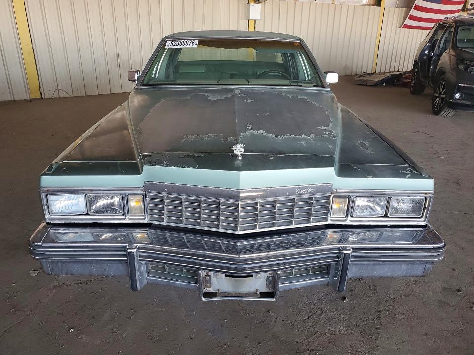 52360076 :رقم المزاد ، 6D69S7Q312511 vin ، 1977 Cadillac Deville مزاد بيع