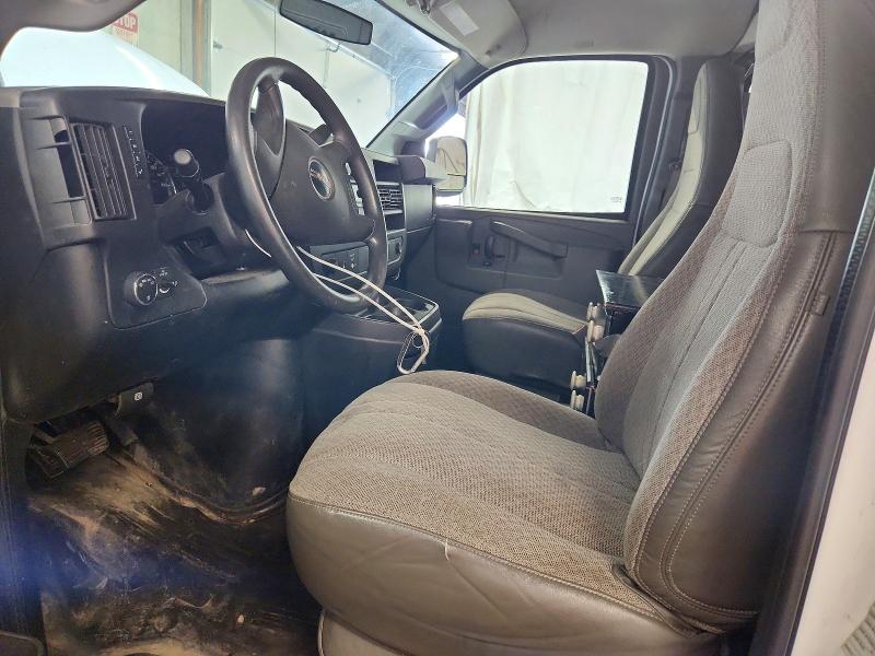 53284256 :رقم المزاد ، 1GTW7AFF5H1912751 vin ، 2017 Gmc Savana مزاد بيع