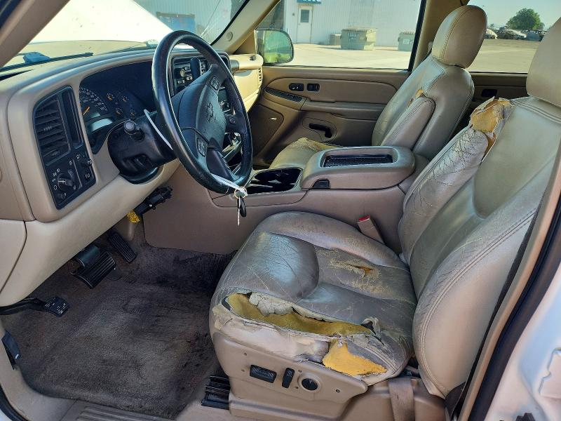 53986556 :رقم المزاد ، 1GNEC16T04J157295 vin ، 2004 Chevrolet Suburban مزاد بيع