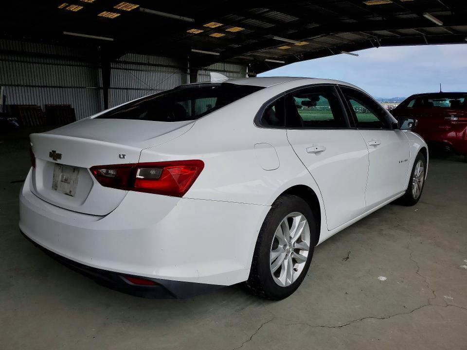 Продажа на аукционе авто 2018 Chevrolet Malibu, vin: 1G1ZD5ST6JF140285, номер лота: 52342876