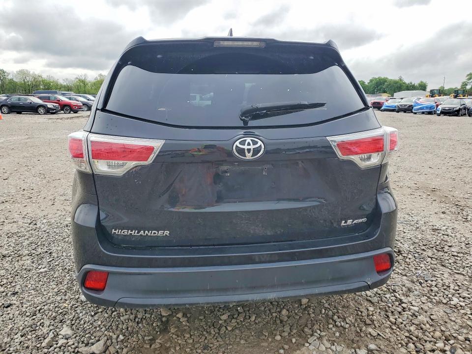 Продажа на аукционе авто 2015 Toyota Highlander, vin: 5TDBKRFH3FS140053, номер лота: 52094926