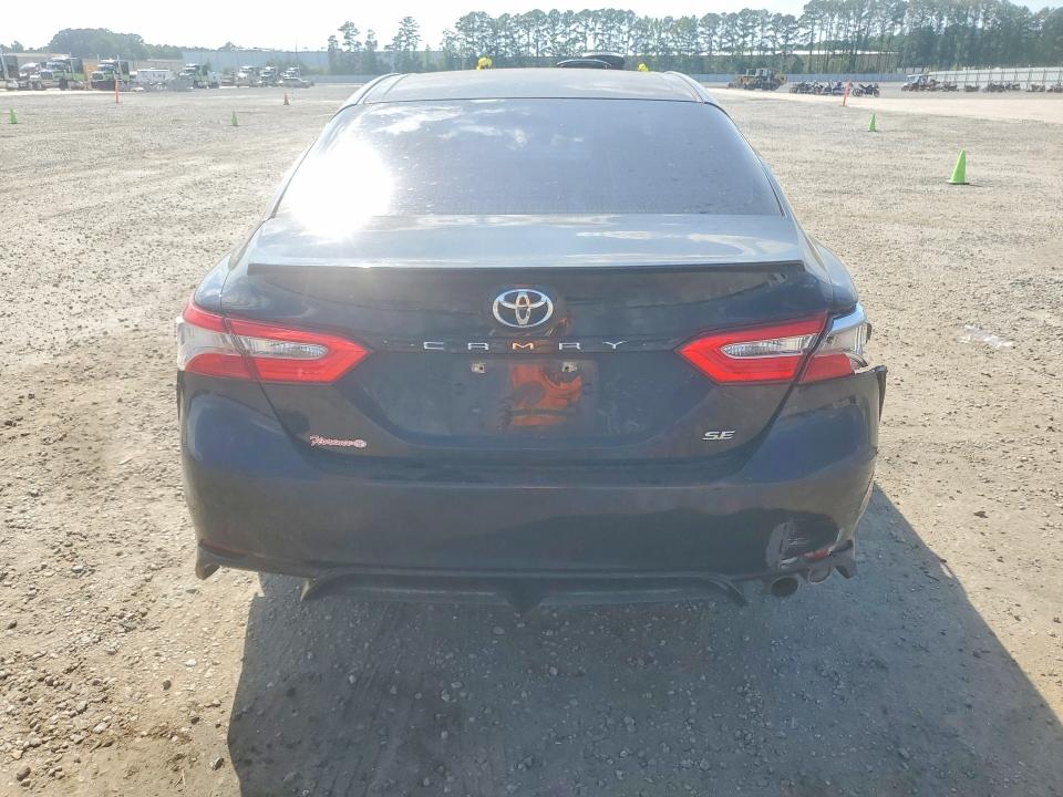 Продаж на аукціоні авто 2018 Toyota Camry, vin: 4T1B11HK0JU030669, номер лоту: 53981566
