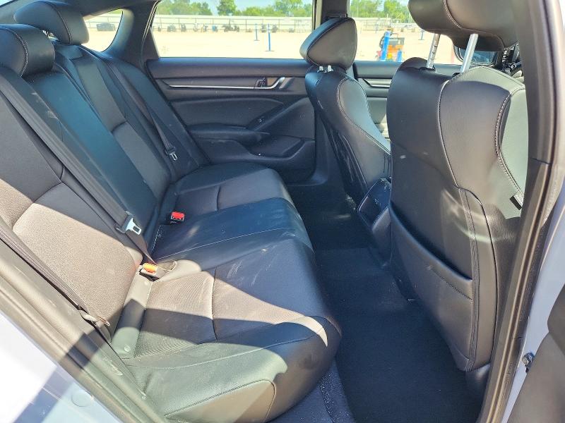 55117736 :رقم المزاد ، 1HGCV3F24NA031232 vin ، 2022 Honda Accord مزاد بيع