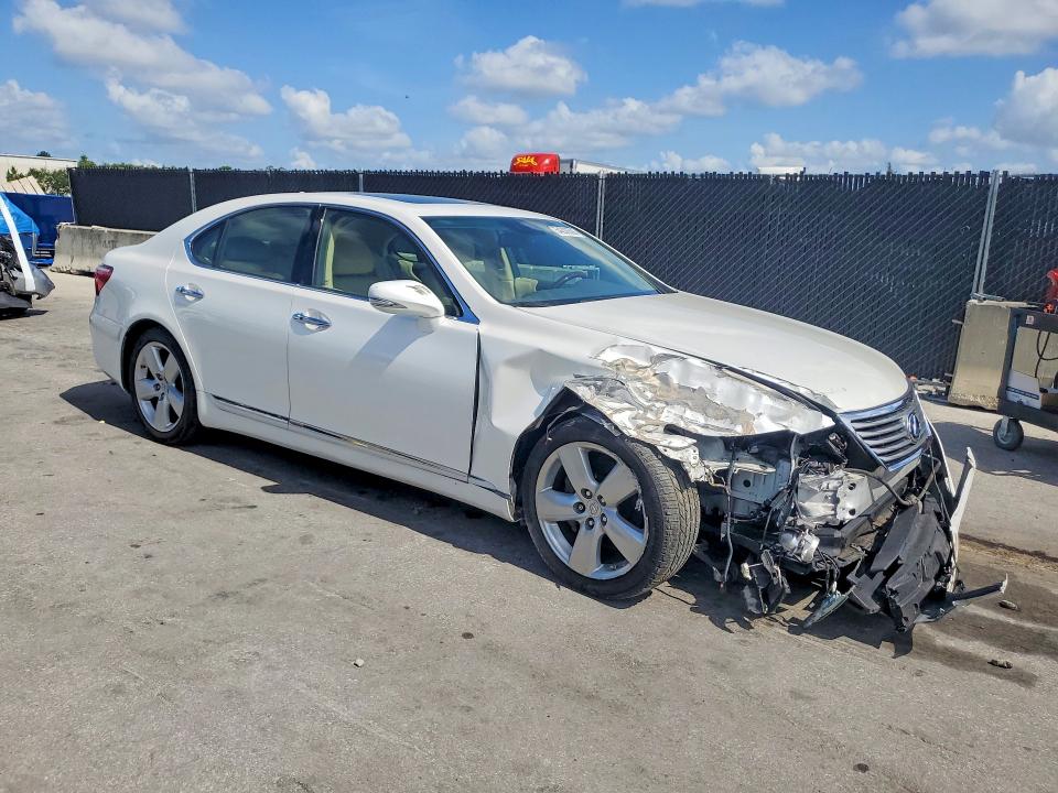 54202506 :رقم المزاد ، JTHBL5EFXA5101429 vin ، 2010 Lexus Ls مزاد بيع