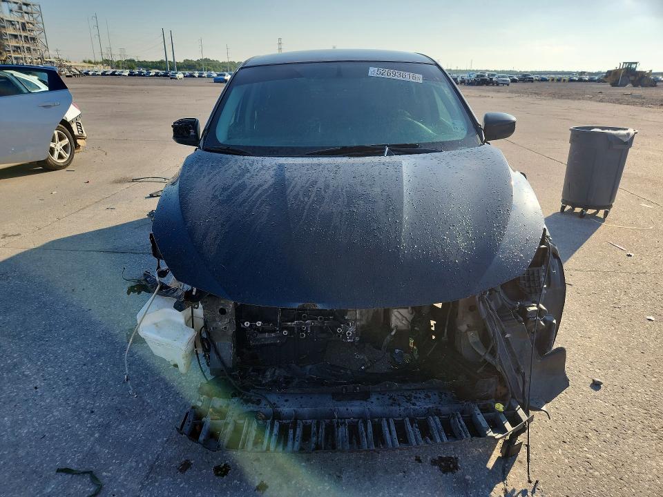 52693616 :رقم المزاد ، 3N1AB7AP6KY426760 vin ، 2019 Nissan Sentra مزاد بيع