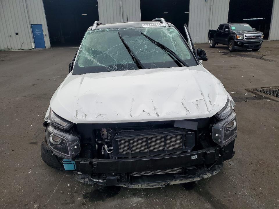 52839246 :رقم المزاد ، KMHRC8A33SU390623 vin ، 2025 Hyundai Venue مزاد بيع