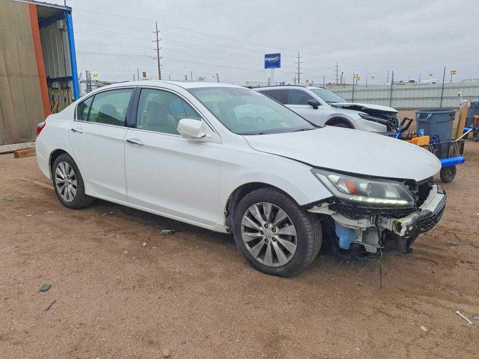 52496236 :رقم المزاد ، 1HGCR3F86FA023935 vin ، 2015 Honda Accord مزاد بيع