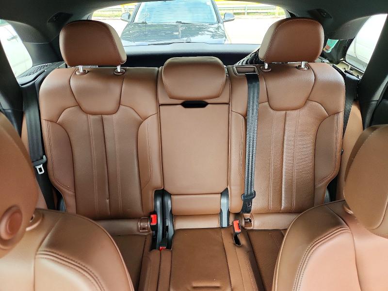 52495156 :رقم المزاد ، WA1BNAFY2J2243807 vin ، 2018 Audi Q5 مزاد بيع