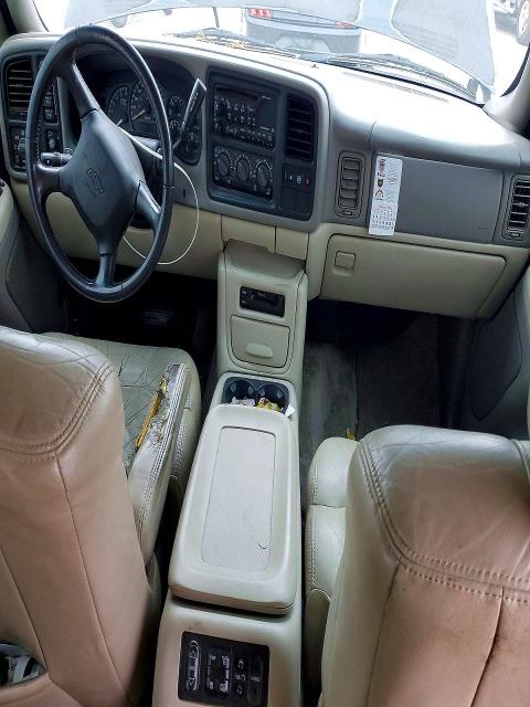 48678256 :رقم المزاد ، 1GNFK16Z62J197700 vin ، 2002 Chevrolet Suburban مزاد بيع