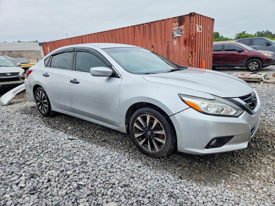 Продажа на аукционе авто 2018 Nissan Altima, vin: 1N4AL3AP2JC119389, номер лота: 52047676