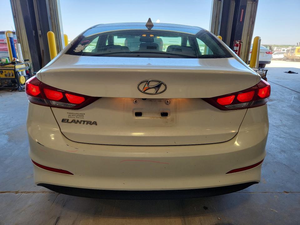 Продажа на аукционе авто 2017 Hyundai Elantra, vin: 5NPD84LF8HH201029, номер лота: 52588326