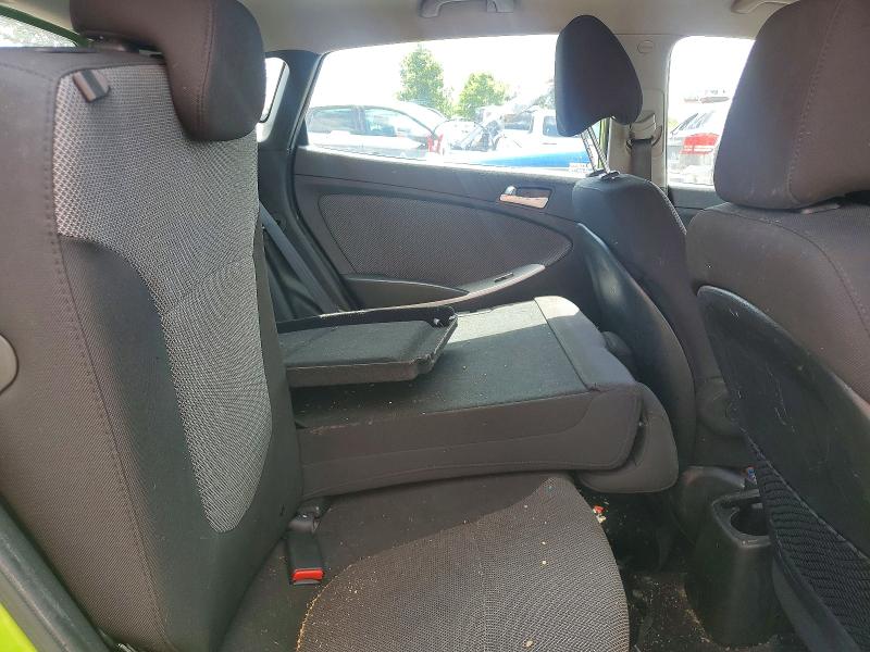 53199216 :رقم المزاد ، KMHCT5AE2DU108903 vin ، 2013 Hyundai Accent مزاد بيع