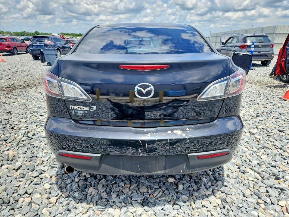 2011 Mazda 3 მანქანა იყიდება აუქციონზე, vin: JM1BL1VF8B1386375, აუქციონის ნომერი: 51902616