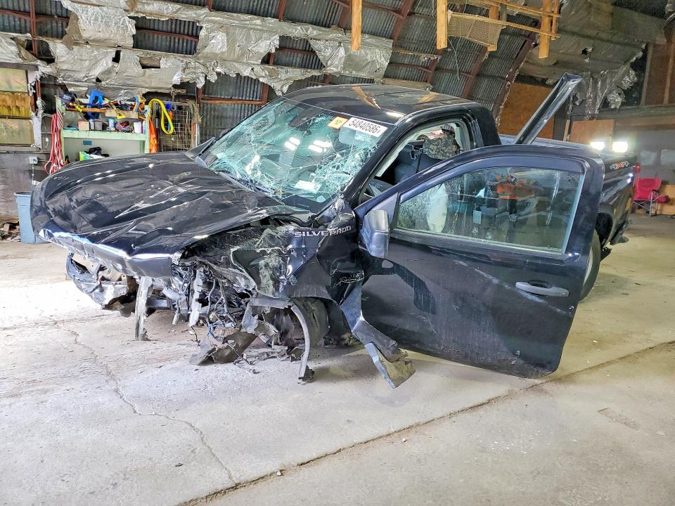 54840586 :رقم المزاد ، 3GCNDAEK7NG626271 vin ، 2022 Chevrolet Silverado مزاد بيع