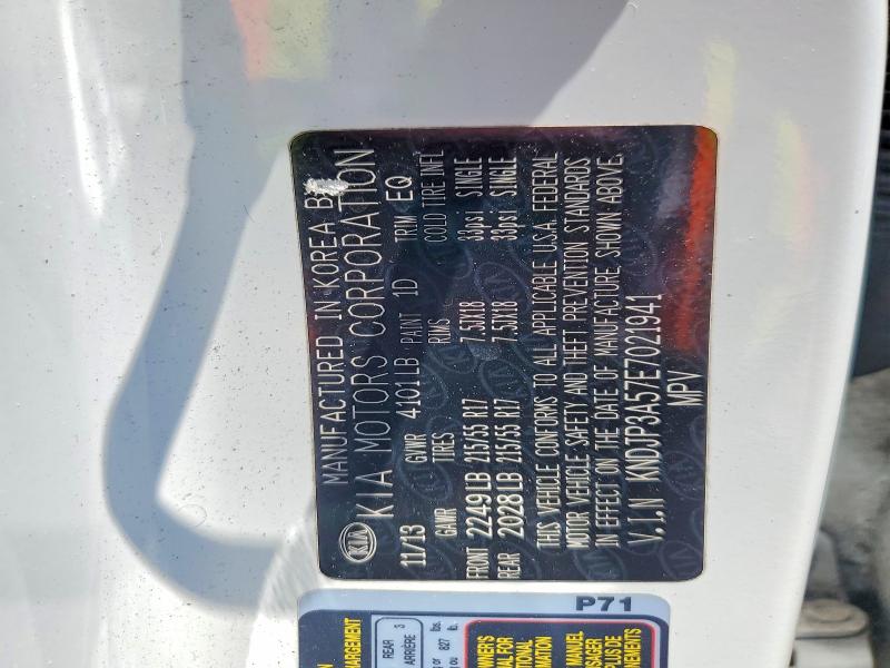 2014 Kia Soul მანქანა იყიდება აუქციონზე, vin: KNDJP3A57E7021941, აუქციონის ნომერი: 52657306
