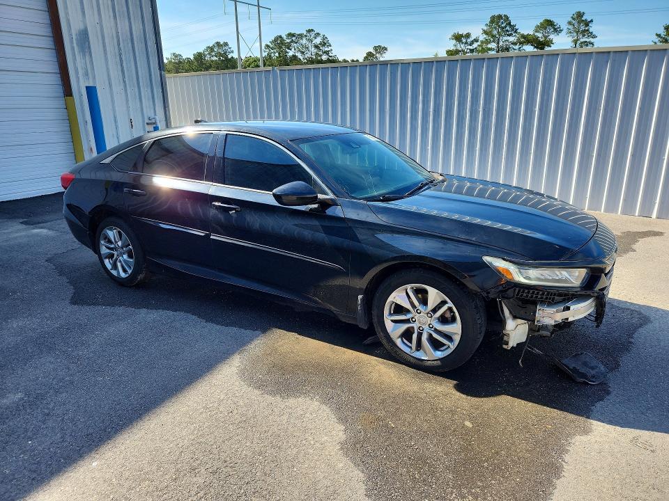 Продажа на аукционе авто 2018 Honda Accord, vin: 1HGCV1F1XJA163417, номер лота: 51572576