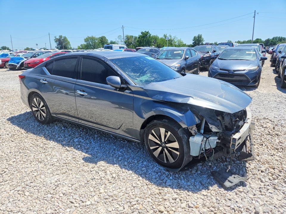 2019 Nissan Altima მანქანა იყიდება აუქციონზე, vin: 1N4BL4EV8KC111396, აუქციონის ნომერი: 49882426