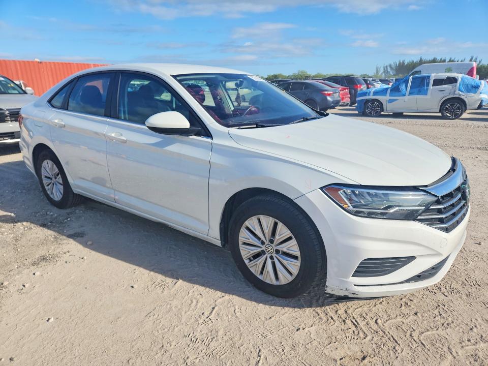 Продажа на аукционе авто 2019 Volkswagen Jetta, vin: 3VWC57BU7KM177794, номер лота: 52296796