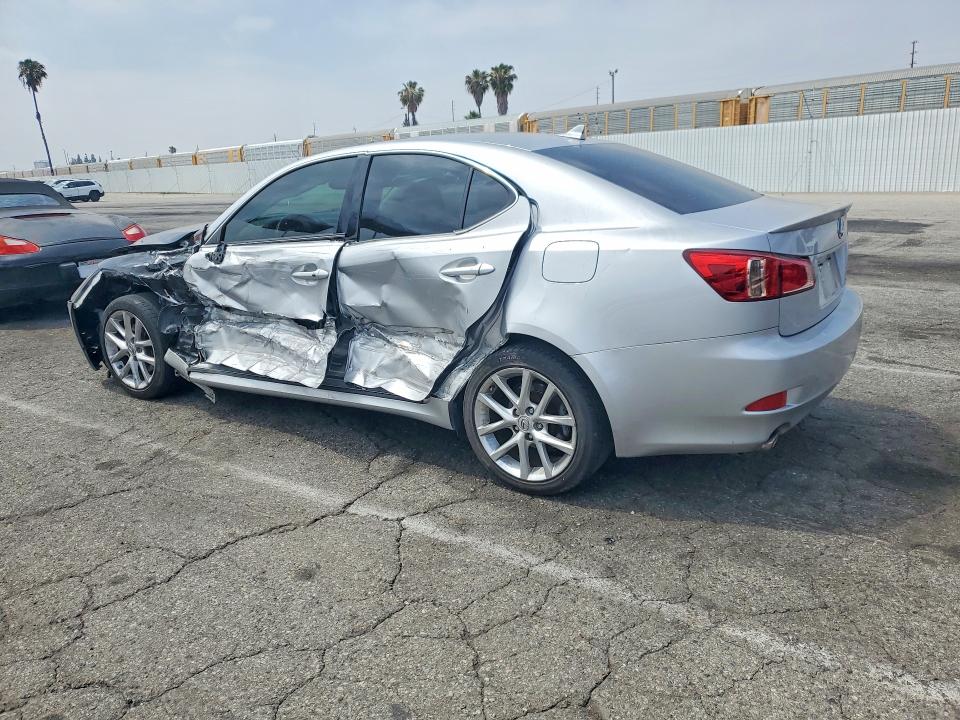 2011 Lexus Is მანქანა იყიდება აუქციონზე, vin: JTHCF5C28B5045827, აუქციონის ნომერი: 53567936