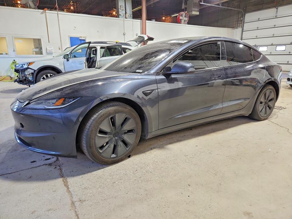 52495076 :رقم المزاد ، 5YJ3E1EB0SF960180 vin ، 2025 Tesla Model 3 مزاد بيع