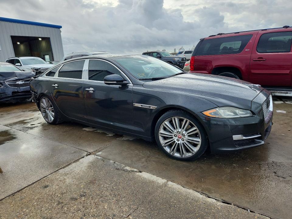 Aukcja sprzedaży 2018 Jaguar Xjl, vin: SAJWA2GE4JMW15733, numer aukcji: 54678256