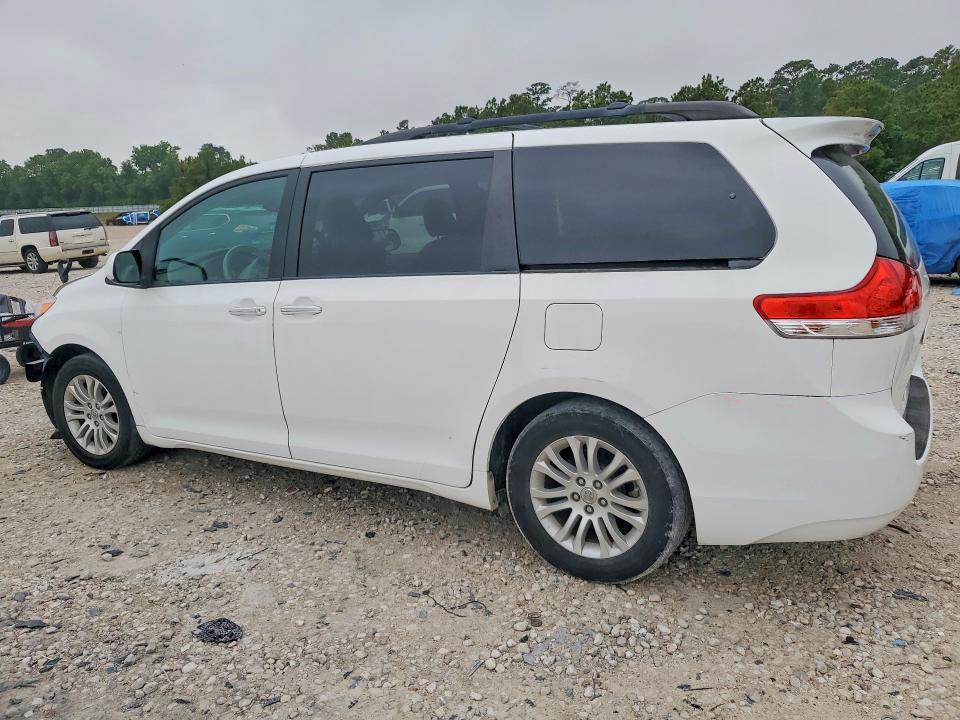 Продажа на аукционе авто 2012 Toyota Sienna, vin: 5TDYK3DC2CS199458, номер лота: 51621456